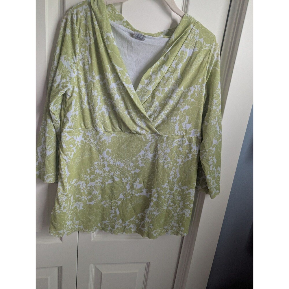 blouse Old Navy maternity top green mesh lightweight floral L